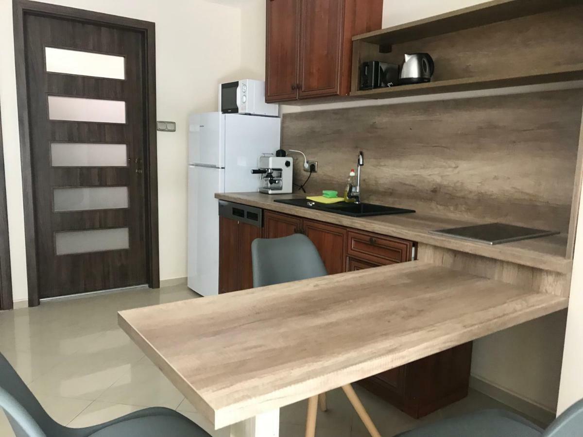 Happy Sun Medences Apartman Шиофок Экстерьер фото